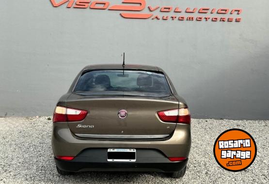 Autos - Fiat GRAND SIENA ATTRACTIVE 2013 Nafta 211000Km - En Venta