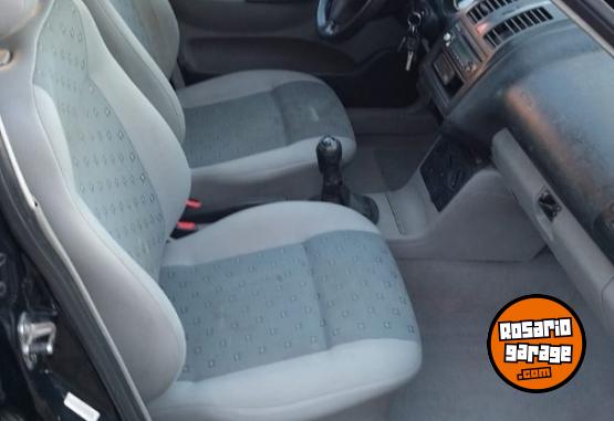 Autos - Volkswagen POLO CONFORLINE GNC 2006 GNC 549230Km - En Venta