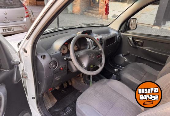 Utilitarios - Peugeot Partner 2012 Diesel 175000Km - En Venta