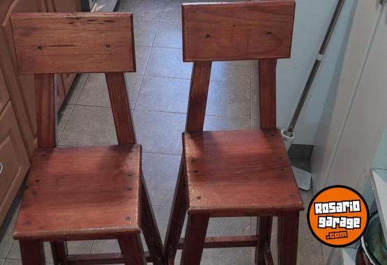 Hogar - Banquetas de madera con respaldo. - En Venta