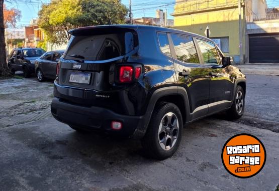 Camionetas - Jeep Renegade 2016 Nafta 148000Km - En Venta