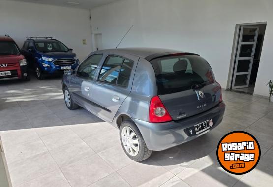 Autos - Renault Clio authentiq pack 2 2012 Nafta 108000Km - En Venta
