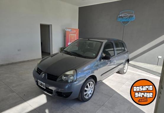 Autos - Renault Clio authentiq pack 2 2012 Nafta 108000Km - En Venta