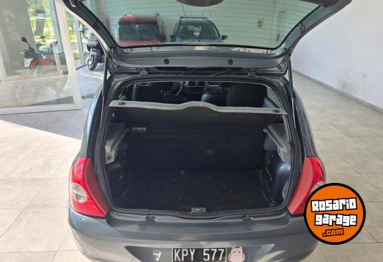 Autos - Renault Clio authentiq pack 2 2012 Nafta 108000Km - En Venta