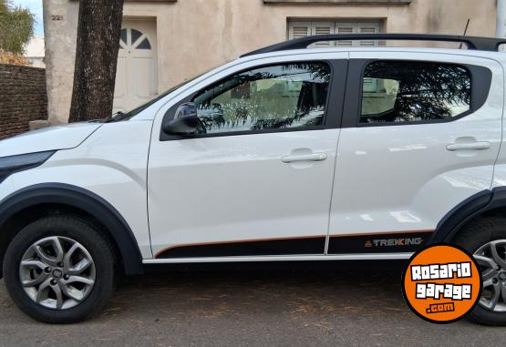 Autos - Fiat MOBI Trekking 1.0 2024 Nafta 11000Km - En Venta