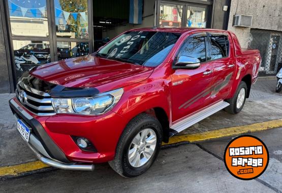 Camionetas - Toyota Hilux srv 2.8 tdi 2017 Diesel 139000Km - En Venta