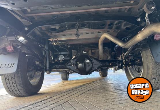 Camionetas - Toyota Hilux srv 2.8 tdi 2017 Diesel 139000Km - En Venta