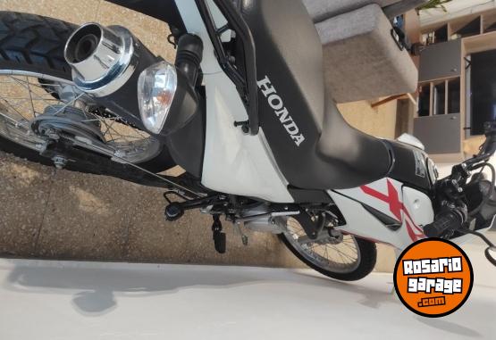Motos - Honda Xr 150 2024 Nafta 10000Km - En Venta