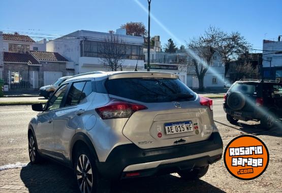 Utilitarios - Nissan Kicks 2020 Nafta 120000Km - En Venta