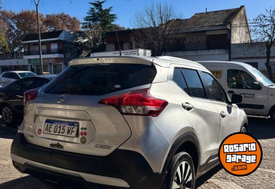 Utilitarios - Nissan Kicks 2020 Nafta 120000Km - En Venta