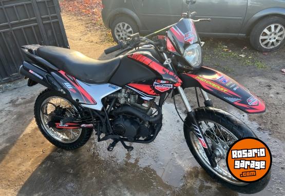 Motos - Zanella ZR 250 2016 Nafta 30000Km - En Venta