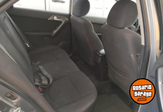 Autos - Kia CERATO FORTE 2010 Nafta 153000Km - En Venta