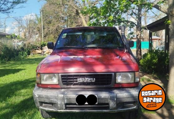Camionetas - Isuzu TROOPER V6 3.2 1997 Nafta 250000Km - En Venta