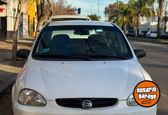 Autos - Chevrolet Classic 2006 Nafta 143000Km - En Venta