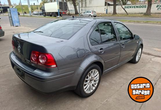 Autos - Volkswagen Bora 2008 Nafta 164000Km - En Venta