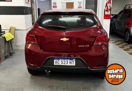 Autos - Chevrolet Onix Ltz 2018 Nafta 51000Km - En Venta