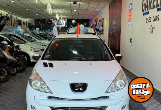 Autos - Peugeot 207 Compact 1.4 2013 Nafta 94000Km - En Venta