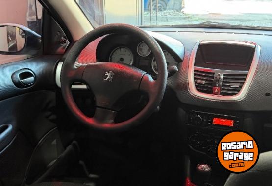 Autos - Peugeot 207 Compact 1.4 2013 Nafta 94000Km - En Venta