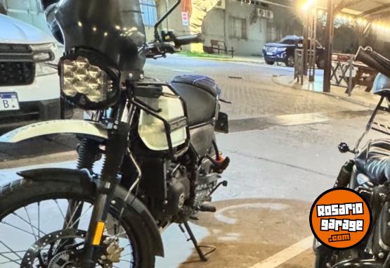 Motos - Royal Enfield Himalayan 411 bs4 2019 Nafta 22300Km - En Venta
