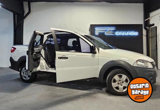 Utilitarios - Fiat Strada Working 2017 Nafta 131000Km - En Venta