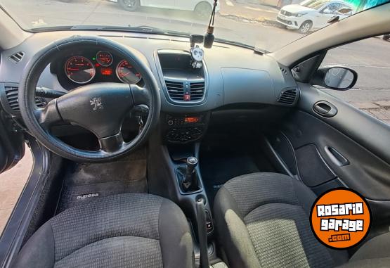 Autos - Peugeot 207 COMPACT XR 2011 Nafta 235000Km - En Venta