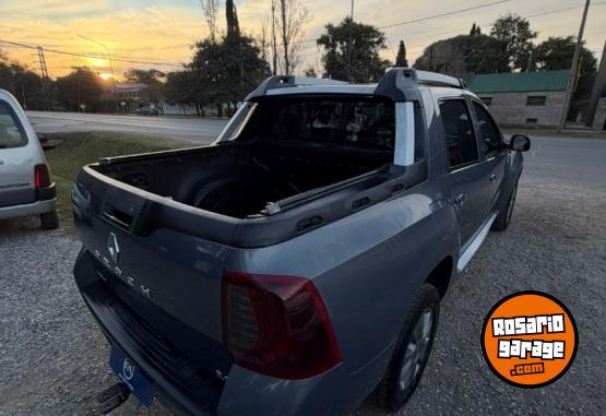 Camionetas - Renault PRIVILEGE 2.0 CABINA DOBL 2018 Nafta 100000Km - En Venta