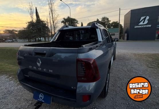 Camionetas - Renault PRIVILEGE 2.0 CABINA DOBL 2018 Nafta 100000Km - En Venta