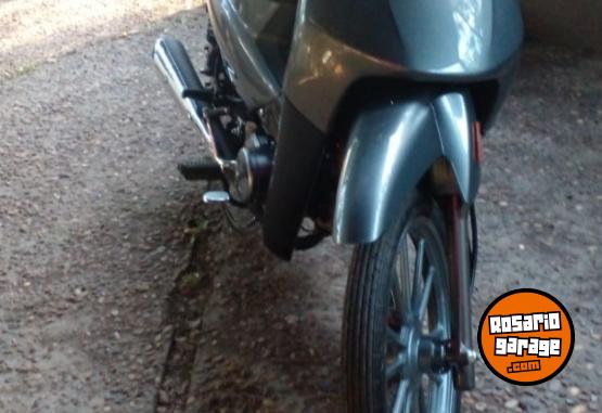Motos - Guerrero Trip full 2025 Nafta 3800Km - En Venta