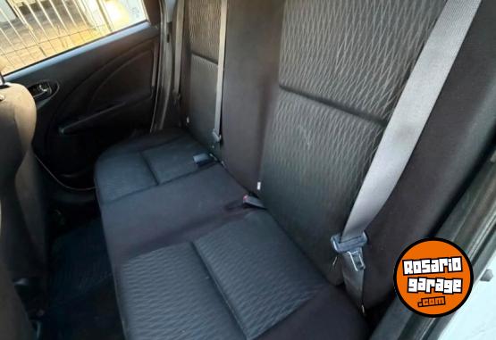 Autos - Toyota Etios 2018 Nafta 109000Km - En Venta