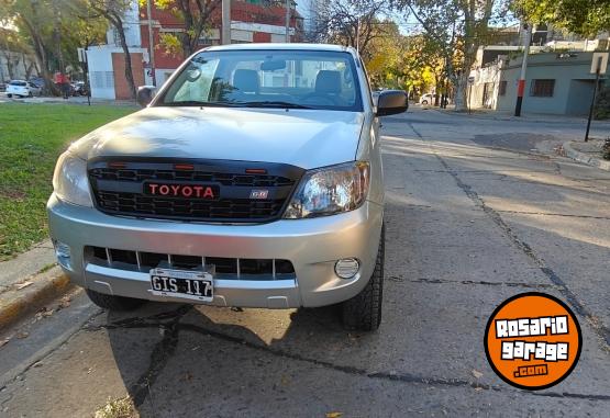 Camionetas - Toyota Hilux cabina simple 2007 Diesel 226000Km - En Venta