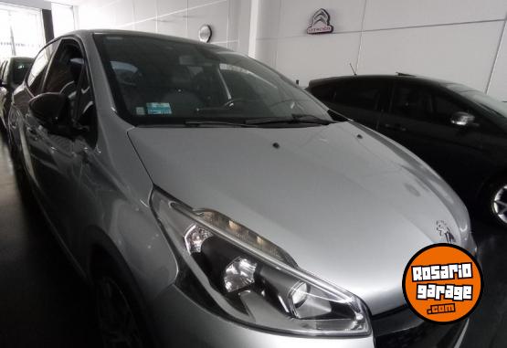 Autos - Peugeot 208 GT 2017 Nafta 52000Km - En Venta