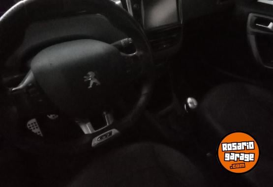 Autos - Peugeot 208 GT 2017 Nafta 52000Km - En Venta