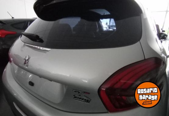 Autos - Peugeot 208 GT 2017 Nafta 52000Km - En Venta
