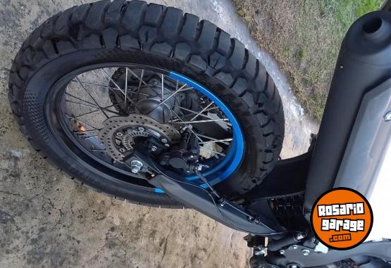 Motos - Voge Rally 300 2023 Nafta 2200Km - En Venta