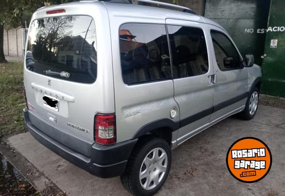 Utilitarios - Peugeot Partner 2013 Diesel 170000Km - En Venta