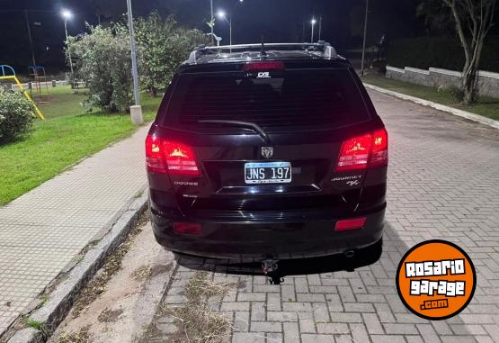 Camionetas - Dodge Journey RT 2.7 Atx 2011 Nafta 165000Km - En Venta