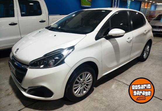 Autos - Peugeot 208 ALLURE 1.6 2018 Nafta 73000Km - En Venta