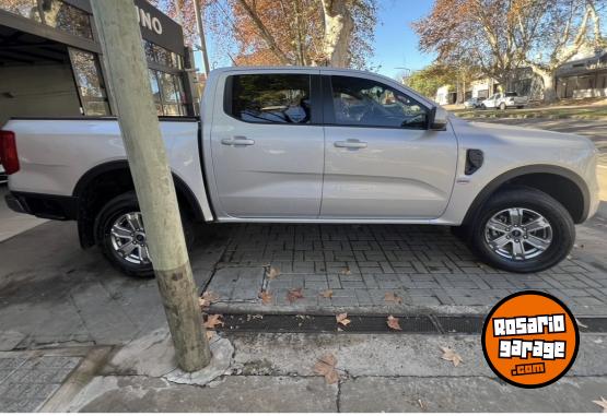 Camionetas - Ford Ranger XLS 4x2 2023 Diesel 50000Km - En Venta