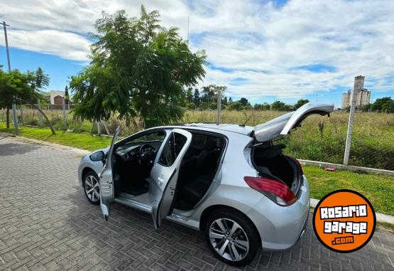 Autos - Peugeot 308 2020 Nafta 64000Km - En Venta