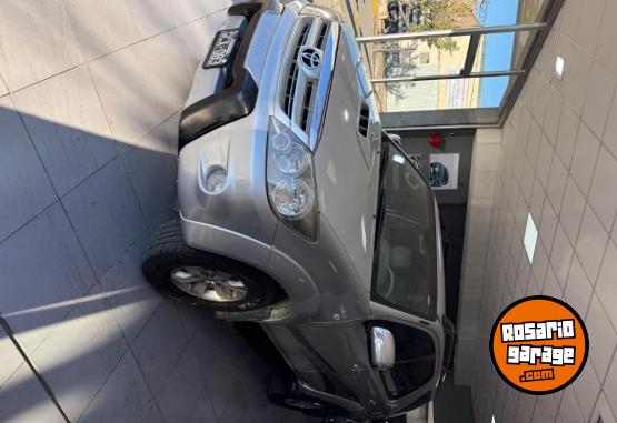 Camionetas - Toyota Sw4 SRV 2007 Diesel 370000Km - En Venta