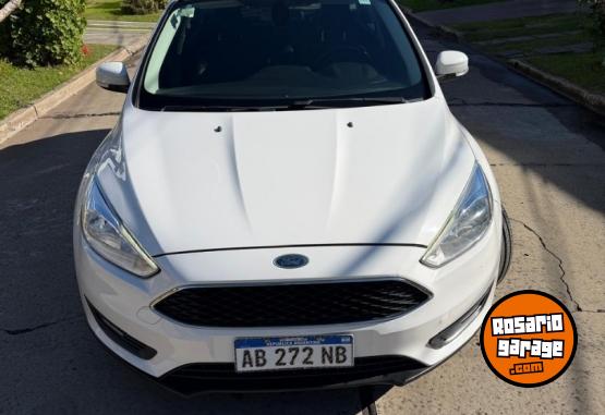 Autos - Ford FOCUS SE PLUS 2017 Nafta 66000Km - En Venta