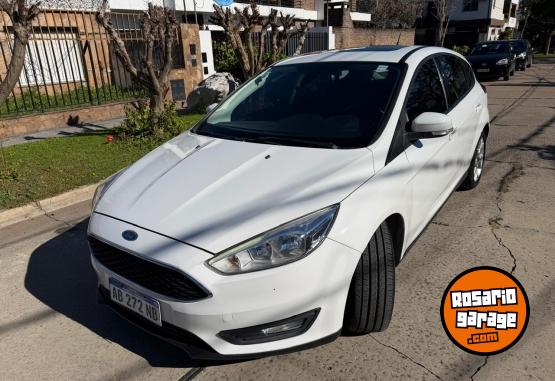 Autos - Ford FOCUS SE PLUS 2017 Nafta 66000Km - En Venta