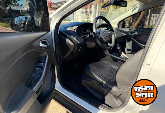Autos - Ford FOCUS SE PLUS 2017 Nafta 66000Km - En Venta