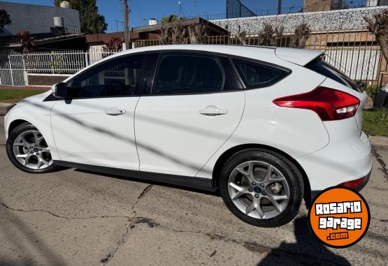 Autos - Ford FOCUS SE PLUS 2017 Nafta 66000Km - En Venta
