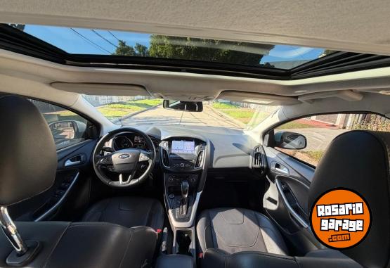 Autos - Ford FOCUS SE PLUS 2017 Nafta 66000Km - En Venta