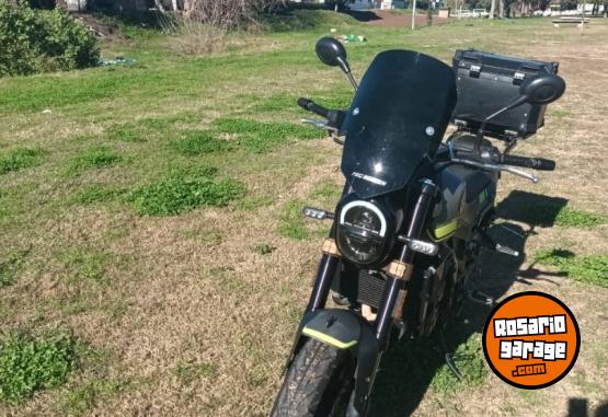 Motos - Benelli Leoncino 250 2021 Nafta 25770Km - En Venta