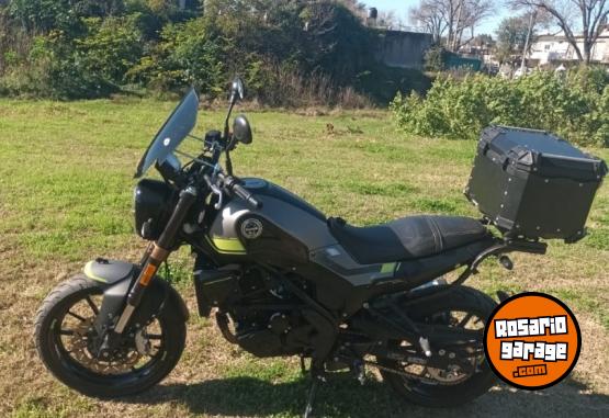 Motos - Benelli Leoncino 250 2021 Nafta 25770Km - En Venta