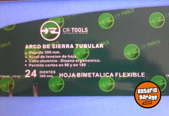 Herramientas - Arco de Sierra Tubular CR Tools de 300 mm con Hoja Bimetálica. - En Venta