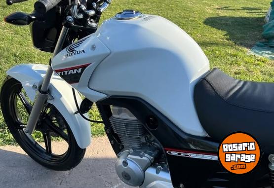 Motos - Honda Titan 2021 Nafta 42000Km - En Venta