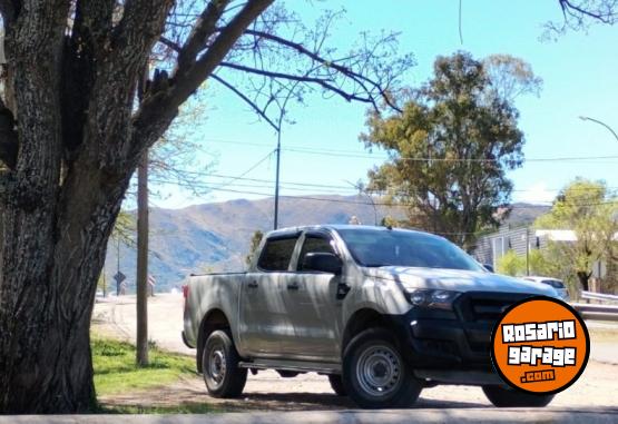 Camionetas - Ford Ranger 2.2TD 2018 Diesel 93000Km - En Venta